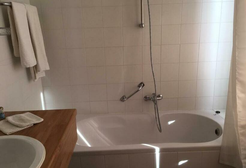 Классический Номер, The New Fox