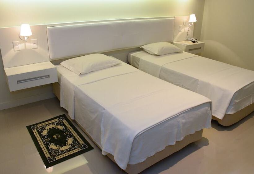 غرفة قياسية, Bahiamar