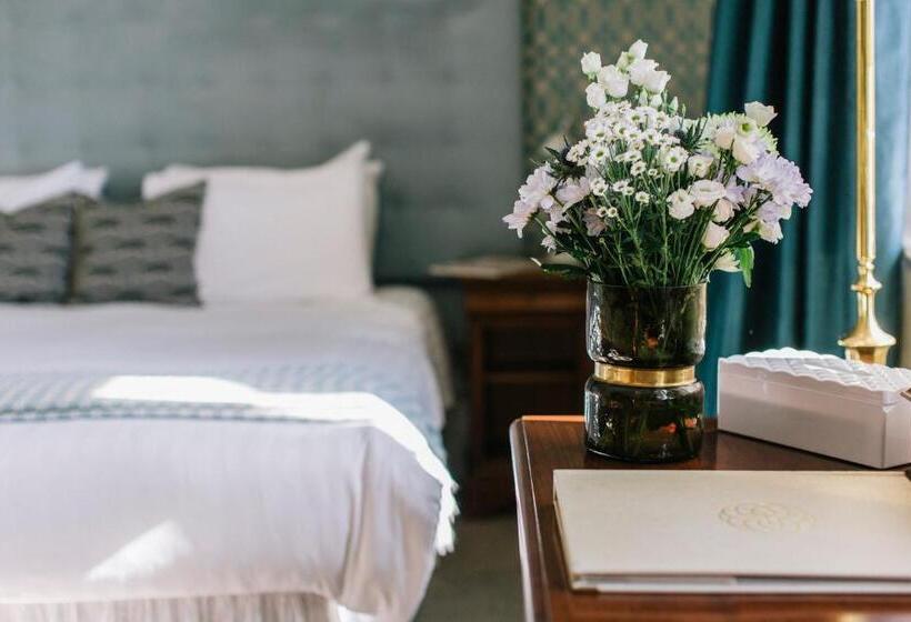 古典房间, The Alverton