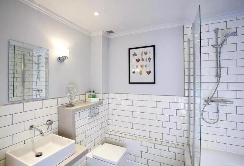 Chambre Classique, The Alverton