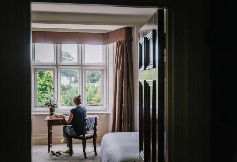 标准房带园景, The Alverton