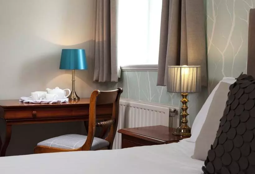 Chambre Classique, The Alverton