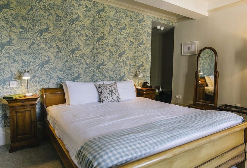 标准房带园景, The Alverton