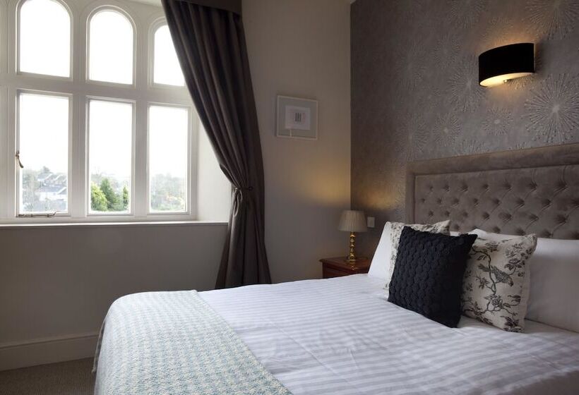 标准房带园景, The Alverton