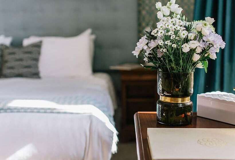 古典房间, The Alverton