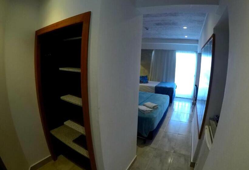 غرفة عائلية مطلّة علي البحر, Vila Do Mar Natal