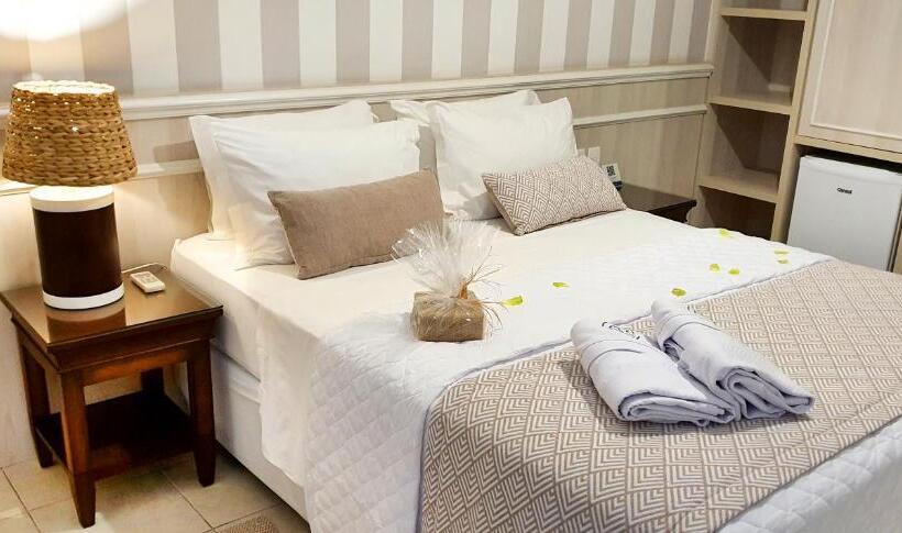 プールビュースタンダードルーム, Villa Mayor Charme  Fortaleza