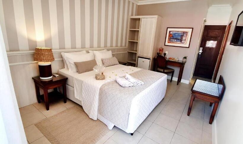 غرفة قياسية مطلّة علي حمام السباحة, Villa Mayor Charme  Fortaleza