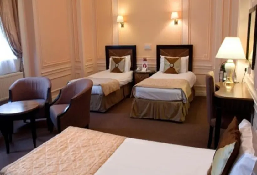 اتاق استاندارد, Adelphi