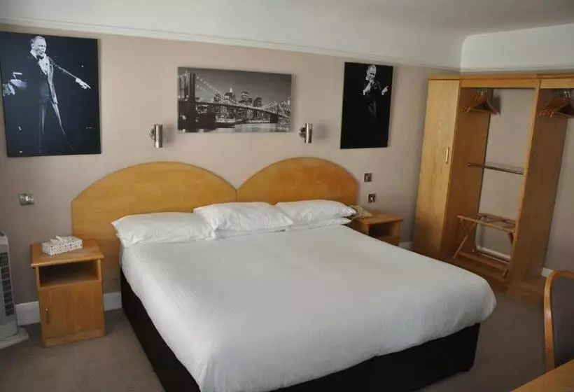 اتاق استاندارد برای معلولان, Celebrity Bournemouth East Cliff By Villare Hotels