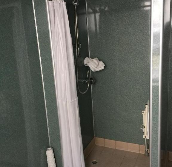 Номер Стандарт Адаптированный для Инвалидов, Celebrity Bournemouth East Cliff By Villare Hotels