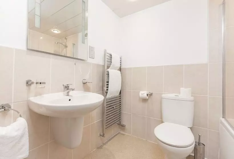 اتاق اجرایی, Craigmonie Hotel Inverness By Compass Hospitality