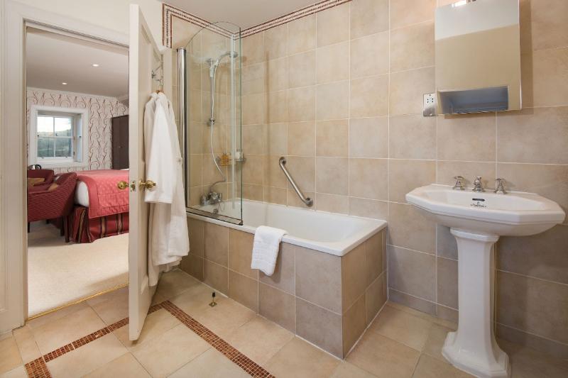 חדר קלאסי, Cringletie House