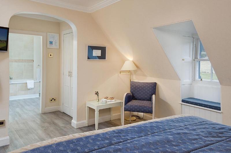 חדר קלאסי, Cringletie House