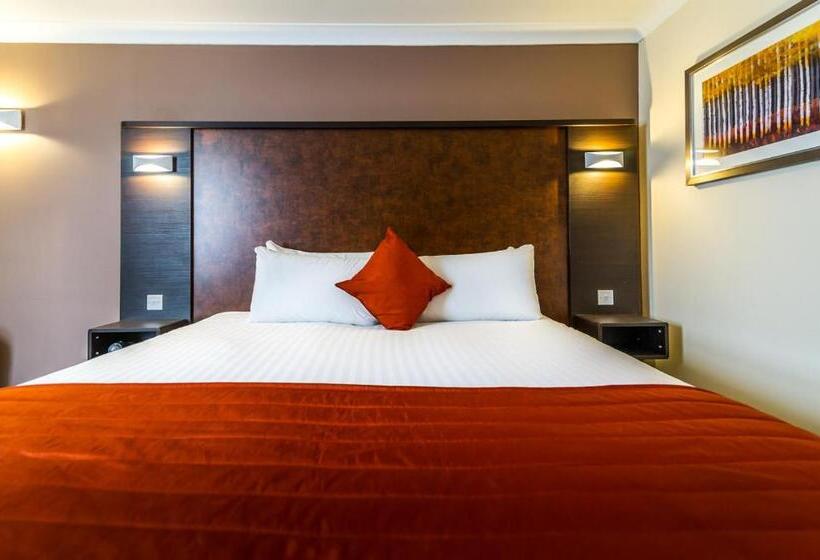 Номер Стандарт, Dragonfly Hotel Peterborough