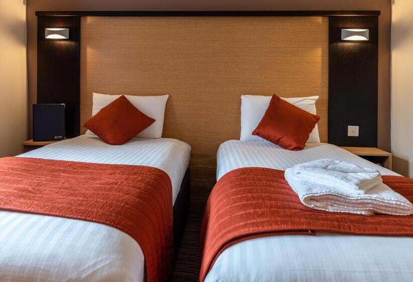 身障者適用スタンダードルーム, Dragonfly Hotel Peterborough