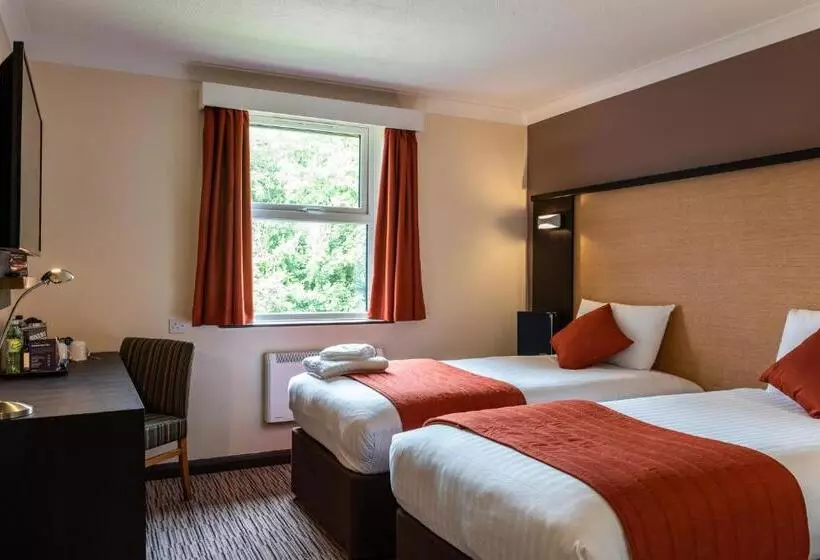 اتاق استاندارد برای معلولان, Dragonfly Hotel Peterborough