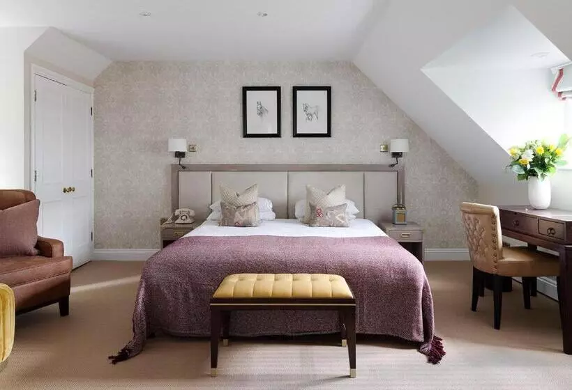スタンダードルーム, Eastwell Manor, Champneys Hotel & Spa