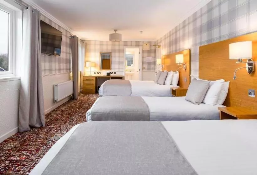 Suite Familiar, Fisher S