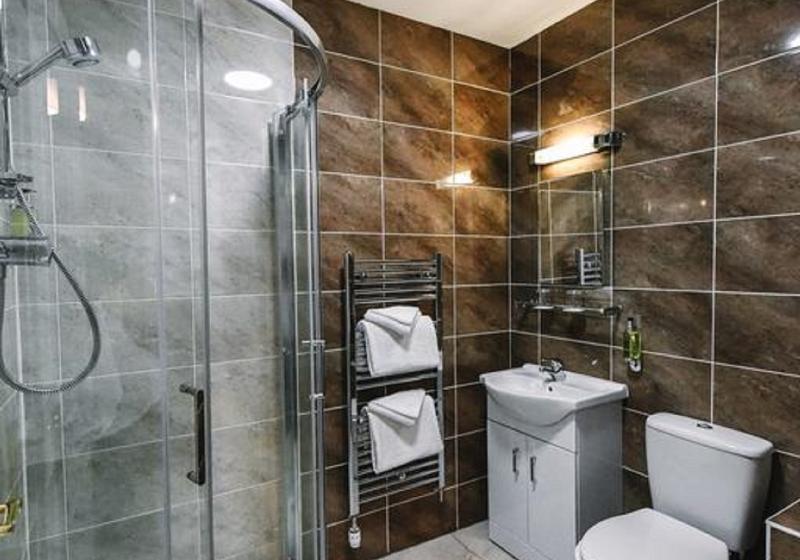 غرفة قياسية فردية, Fisher S