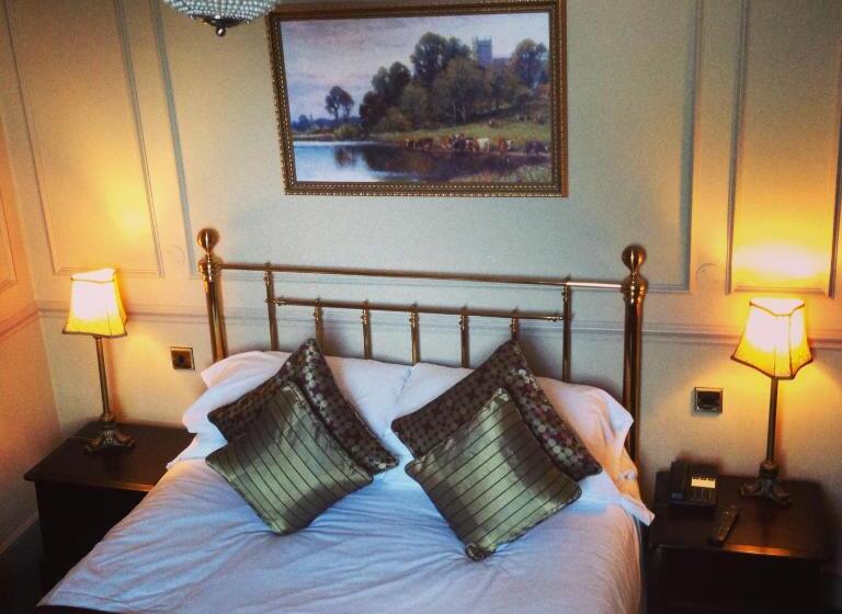 Номер Стандарт, Fountain Inn By Greene King Inns