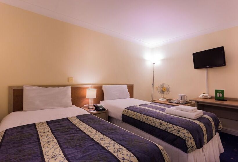 חדר סטנדרט, The Gardens