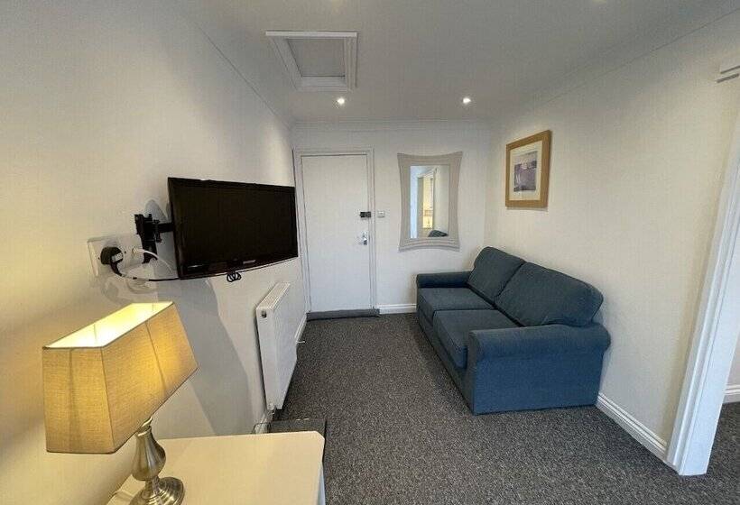 标准间, The Castle