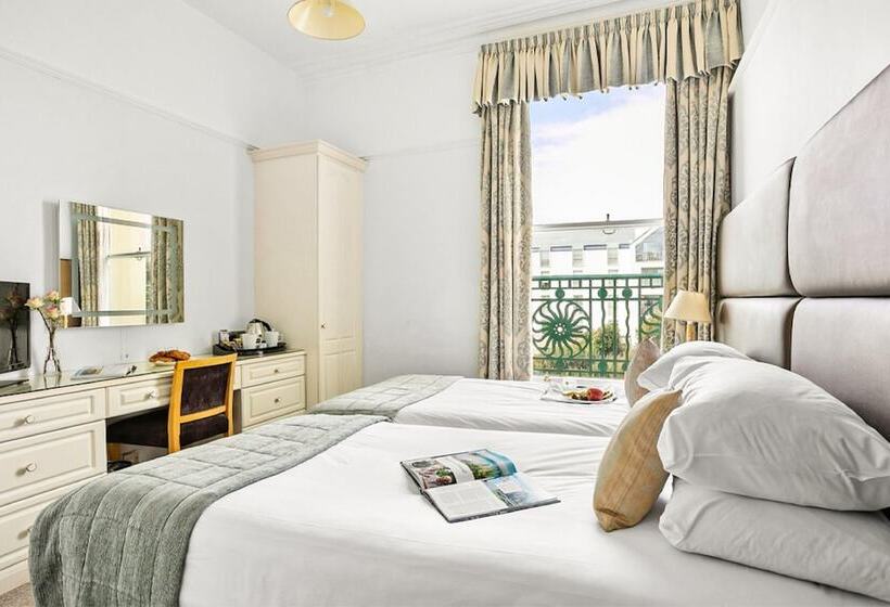 Номер Стандарт, The Falmouth