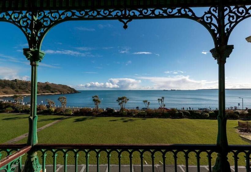 Люкс, The Falmouth