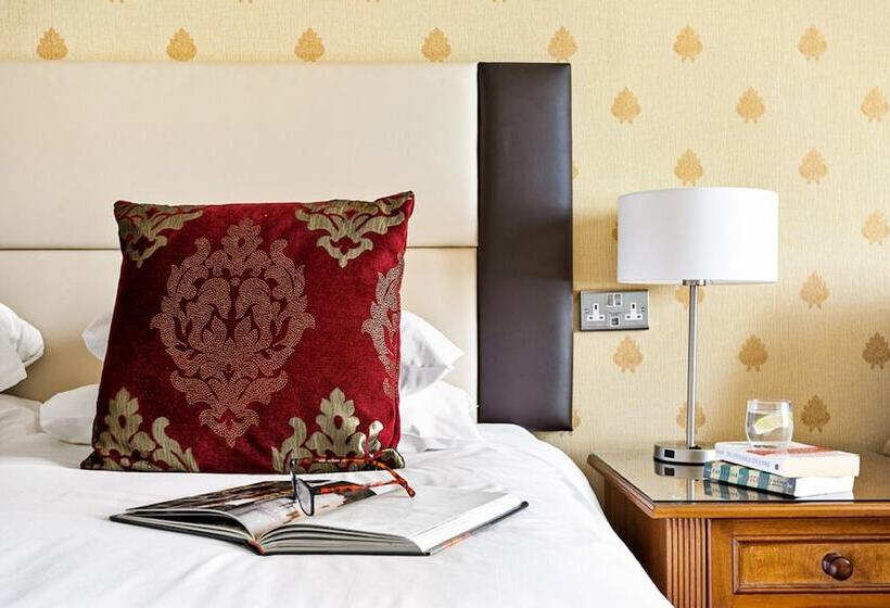 Номер Стандарт, The Falmouth