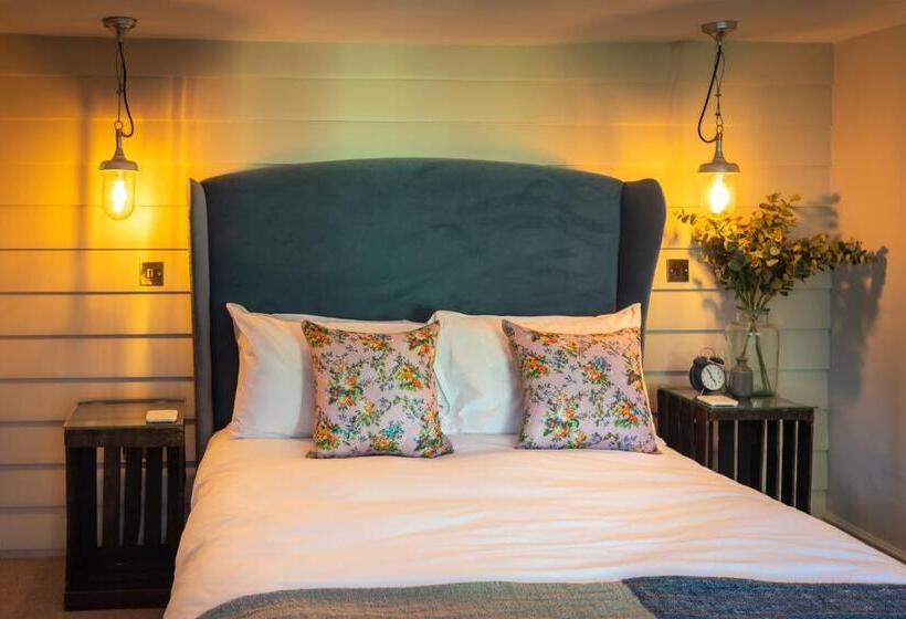 기본룸, The Frogmill