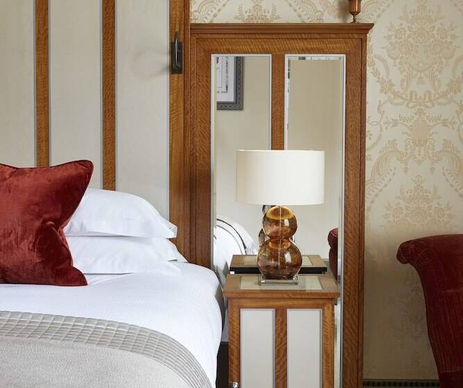 Номер Superior, The Goring