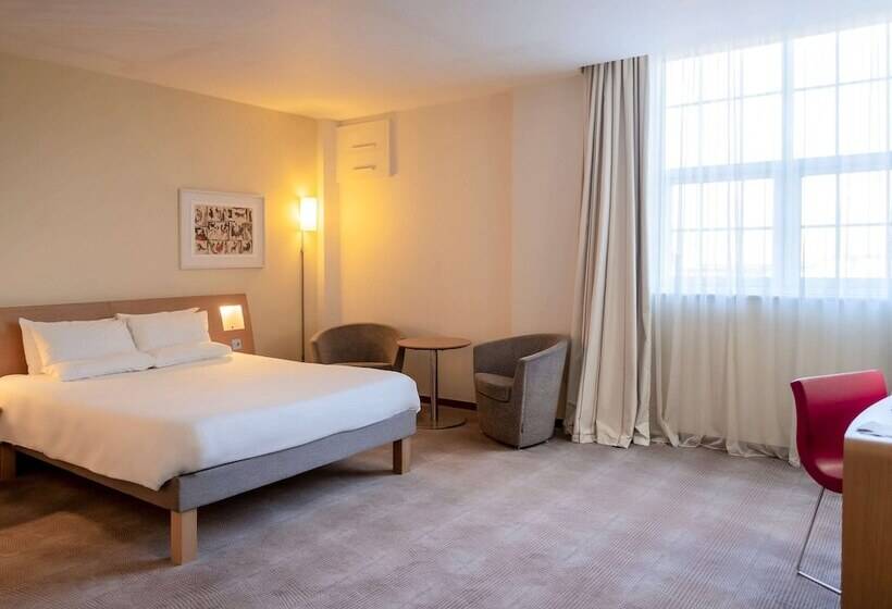 수피리어 룸, Novotel Cardiff Centre