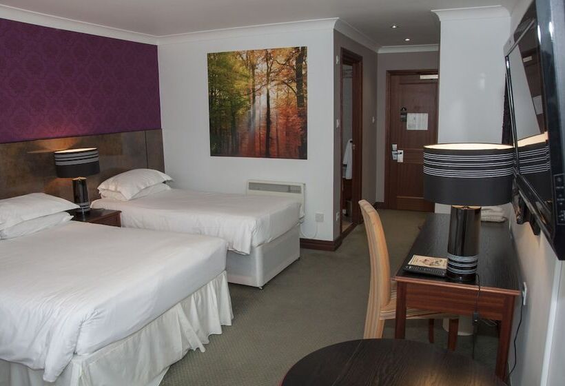 غرفة عائلية, The Victoria Hotel Manchester By Compass Hospitality