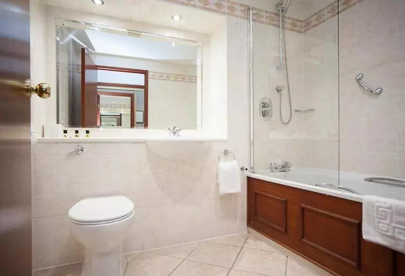 スタンダード４人部屋, The Victoria Hotel Manchester By Compass Hospitality