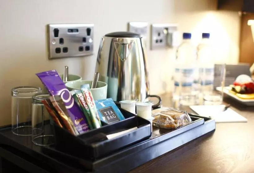 デラックスルーム, The Victoria Hotel Manchester By Compass Hospitality