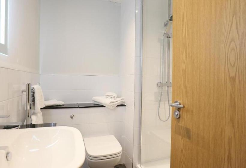 غرفة ديلوكس, The Victoria Hotel Manchester By Compass Hospitality