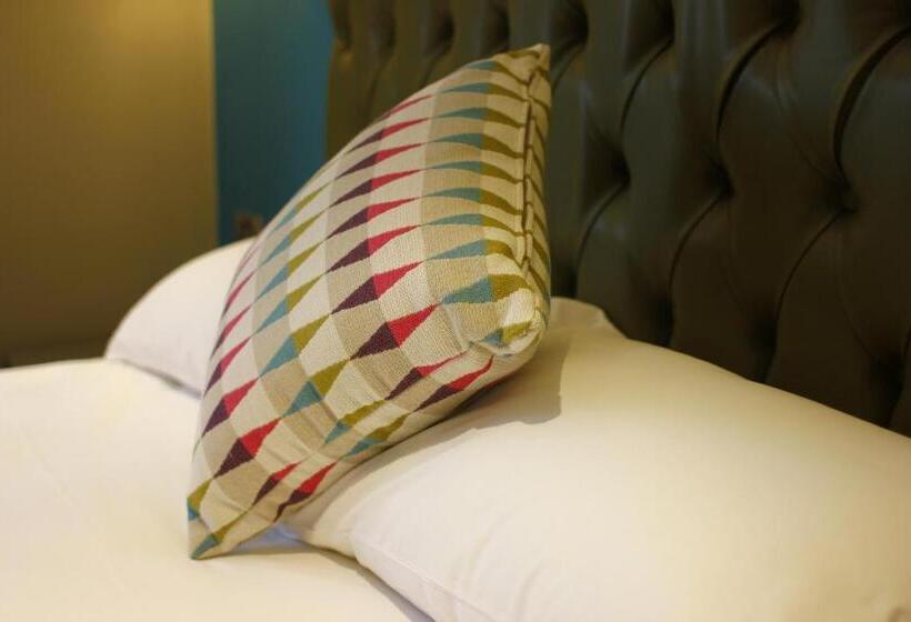 غرفة ديلوكس, The Victoria Hotel Manchester By Compass Hospitality