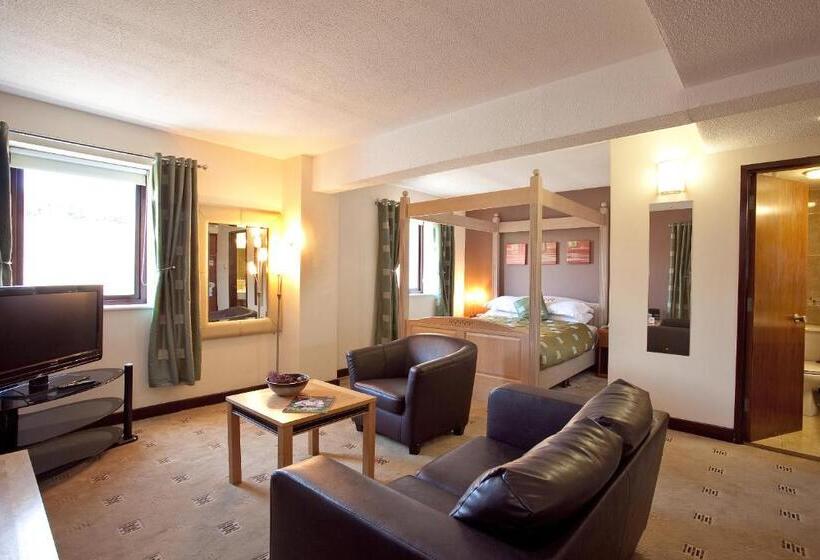 سوییت, St Pierre, Sure Hotel Collection By Best Western