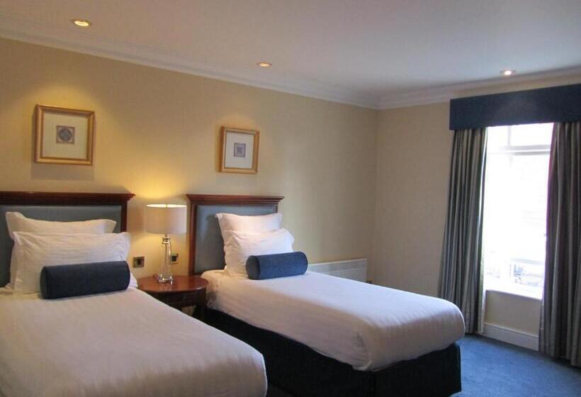 Номер Executive, Manor Hotel Solihull, Signature Collection