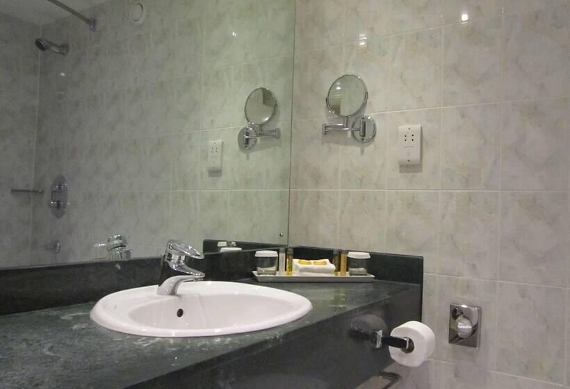 Номер Комфорт, Manor Hotel Solihull, Signature Collection