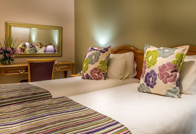 חדר סטנדרט, De France