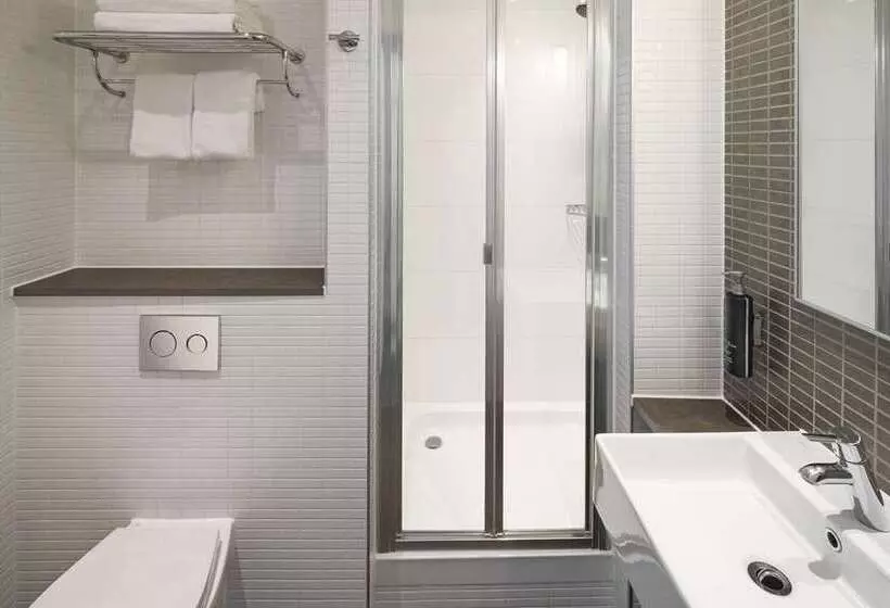 اتاق لوکس با تخت بزرگ, Hilton London Croydon
