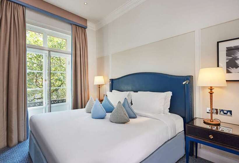 带大床的豪华间, Hilton London Croydon