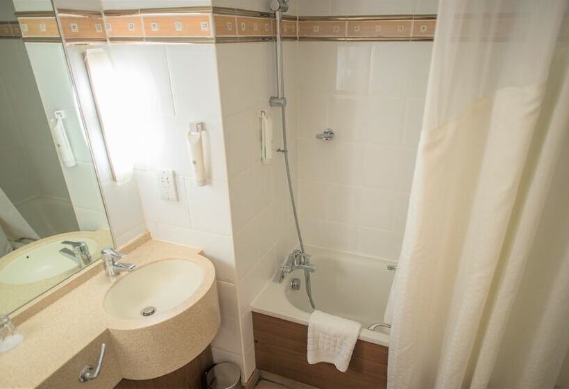 スタンダードルーム, Holiday Inn A55 Chester West, An Ihg