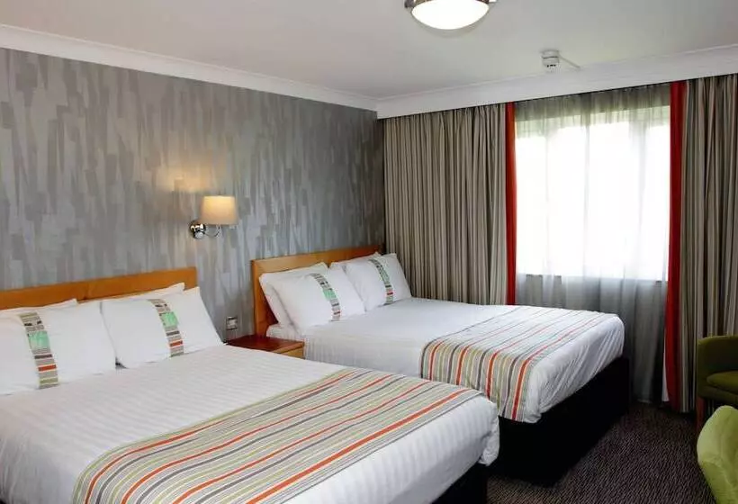 ２ダブルベッドのスタンダードルーム, Holiday Inn A55 Chester West, An Ihg