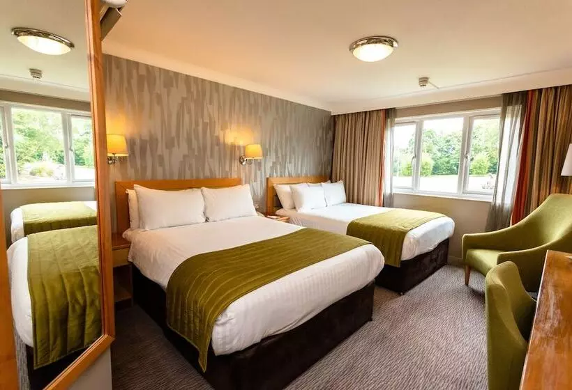 ２ダブルベッドのスタンダードルーム, Holiday Inn A55 Chester West, An Ihg