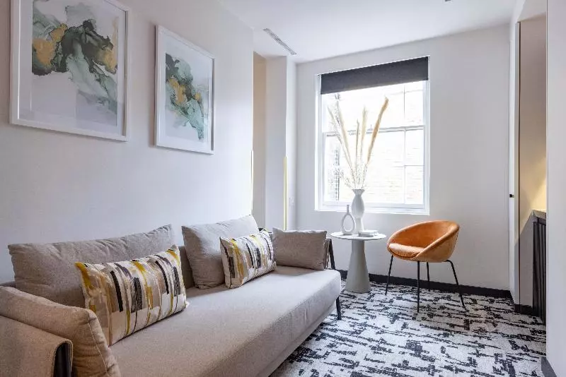 ジュニアスイート, La Suite West  Hyde Park