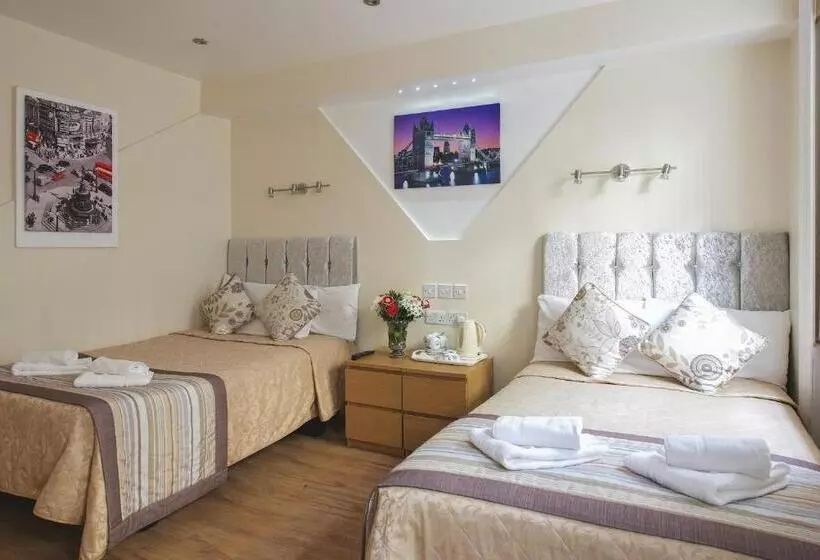 اتاق استاندارد چهار تخته, Linden House