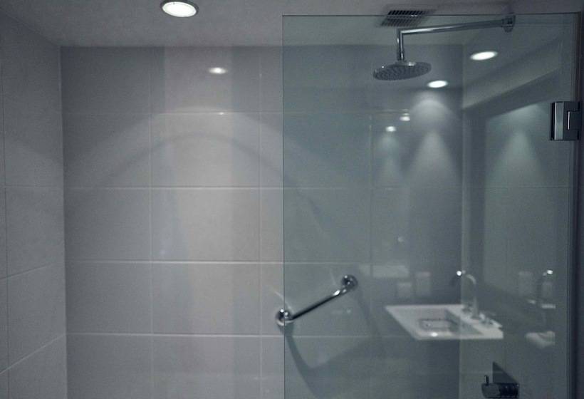 Quarto Estandar, Malmaison Belfast